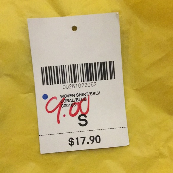 Floral/tropical patterned pajama top - Picture 3 of 3